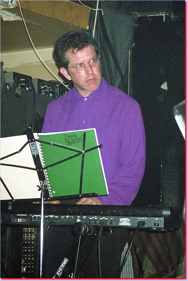 2000-08-05DAVE_DAVIES18KRISTIAN_HOFFMAN.jpg