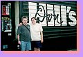 2000-08-05DAVE_DAVIES01VENUE-FANS.jpg