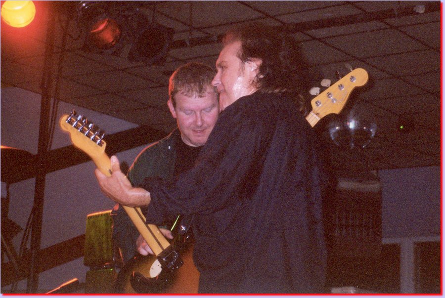 2000-08-12DAVE_DAVIES11DAVID_JENKINS-DAVE_DAVIES.jpg