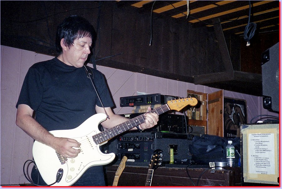 2000-08-12DAVE_DAVIES09JONATHAN_LEA.jpg