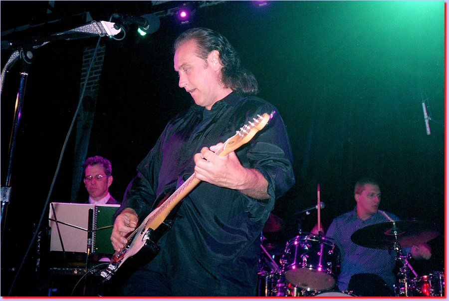 2001-07-27DAVE_DAVIES13KRISTIAN-DAVE-JIM.jpg