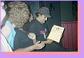 2001-08-01DAVE_DAVIES04FANS.jpg