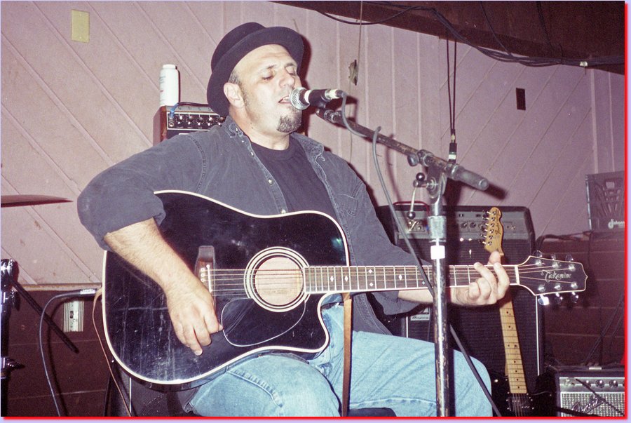 2001-08-07davedavies03sal_baglio.jpg