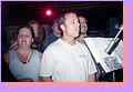 2001-08-07davedavies17fans.jpg