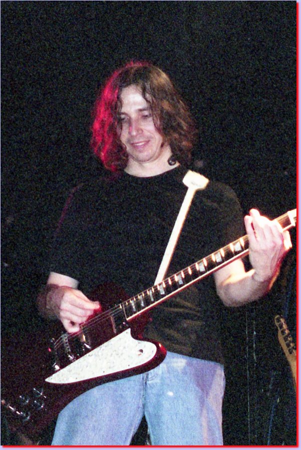 2002-04-25davedavies14brian_myers.jpg
