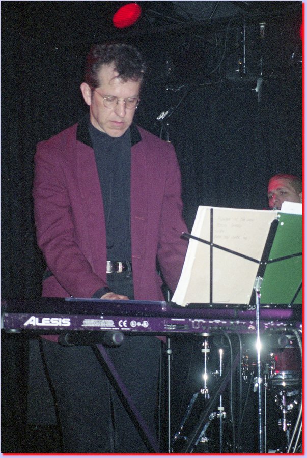 2002-04-27davedavies03kristian_hoffman-jim_laspesa.jpg