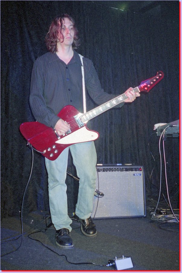 2002-04-27davedavies06brian_myers.jpg
