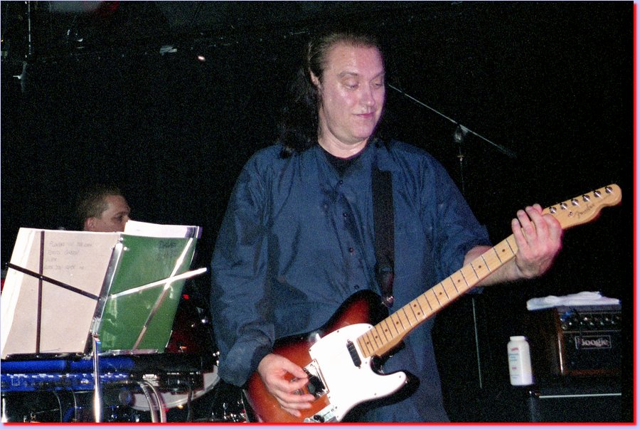 2002-04-27davedavies23jim_laspesa-dave_davies.jpg