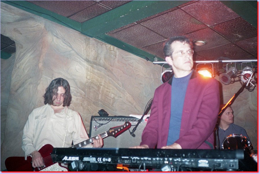 2002-05-05davedavies09brian_myers-kristian_hoffman-jim_laspesa.jpg