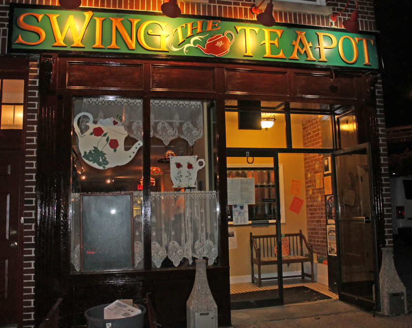 Swing the Teapot